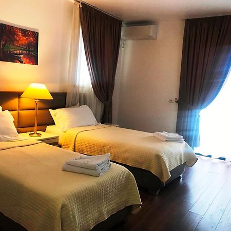 Chateau Linza Resort Tirana Exterior foto