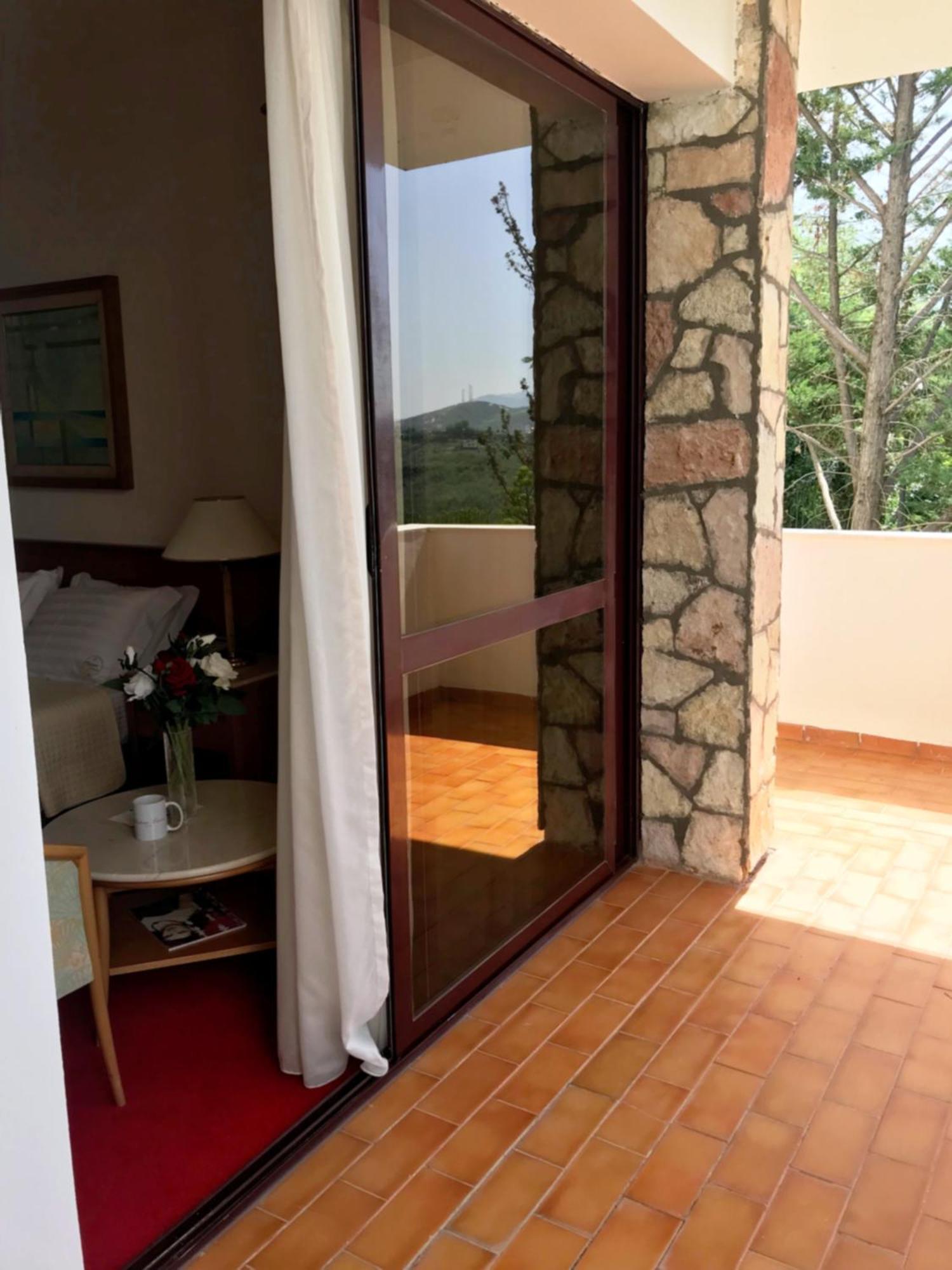 Chateau Linza Resort Tirana Exterior foto