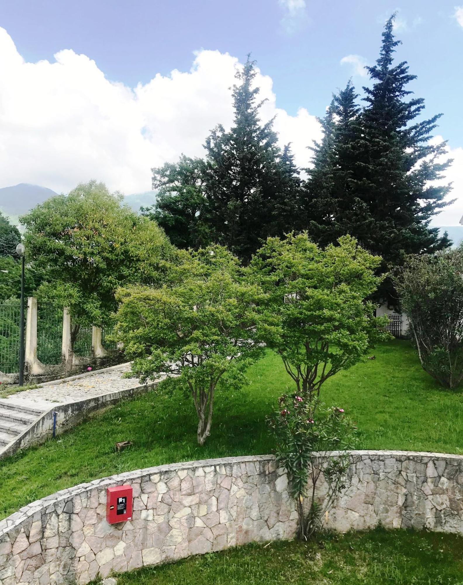 Chateau Linza Resort Tirana Exterior foto