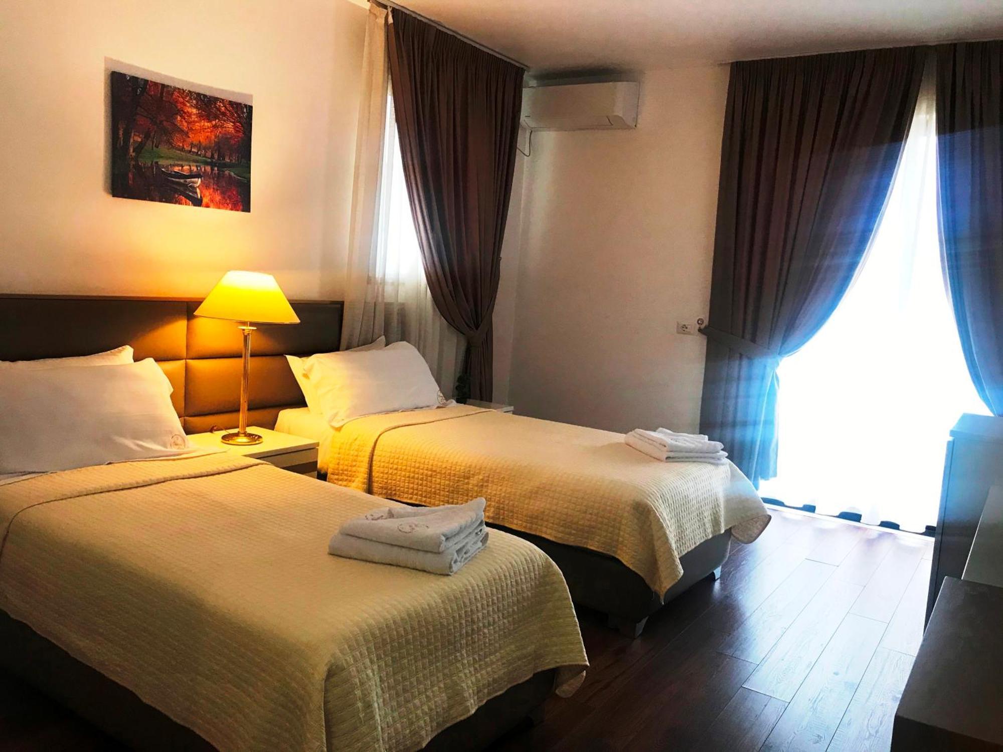 Chateau Linza Resort Tirana Exterior foto
