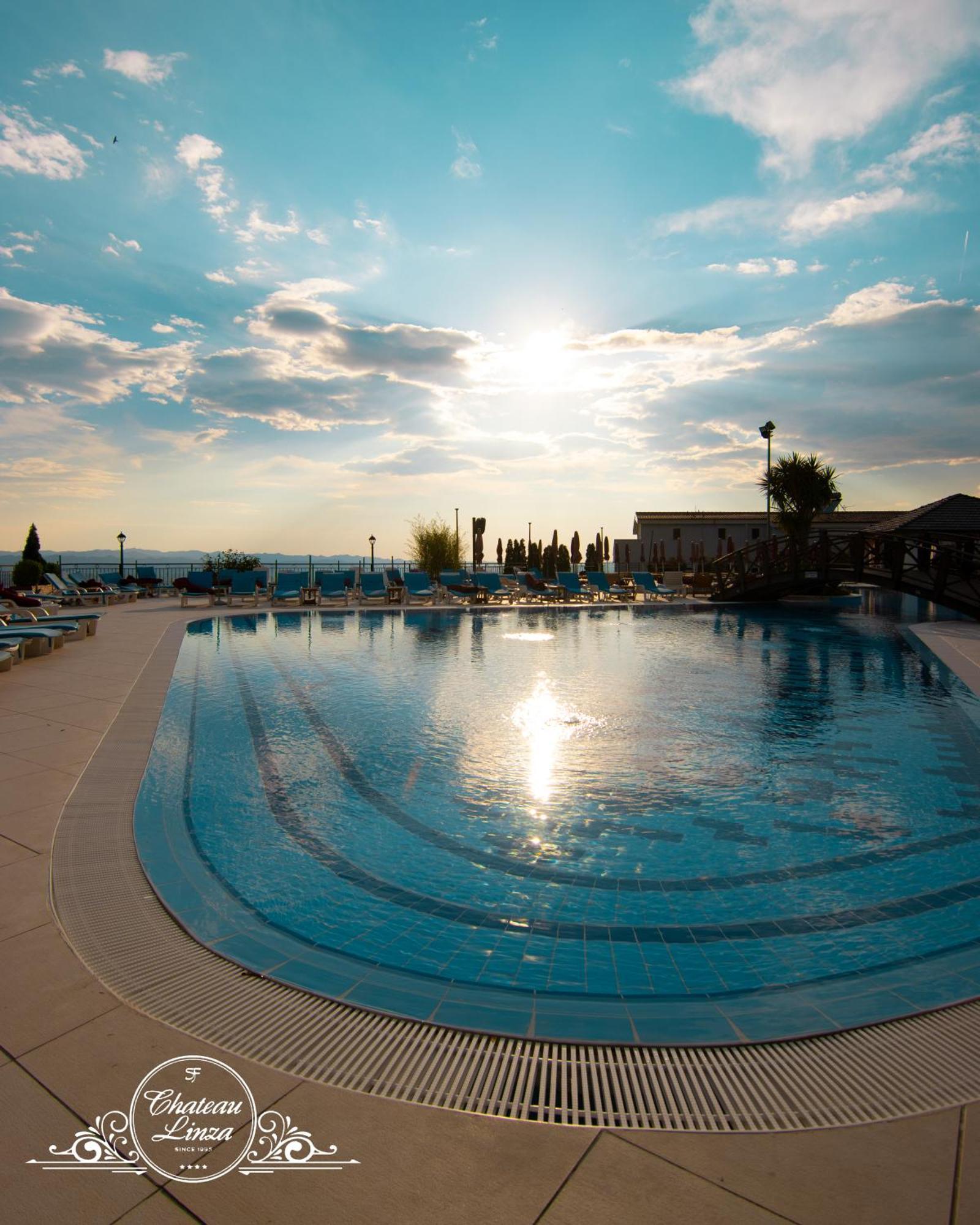 Chateau Linza Resort Tirana Exterior foto
