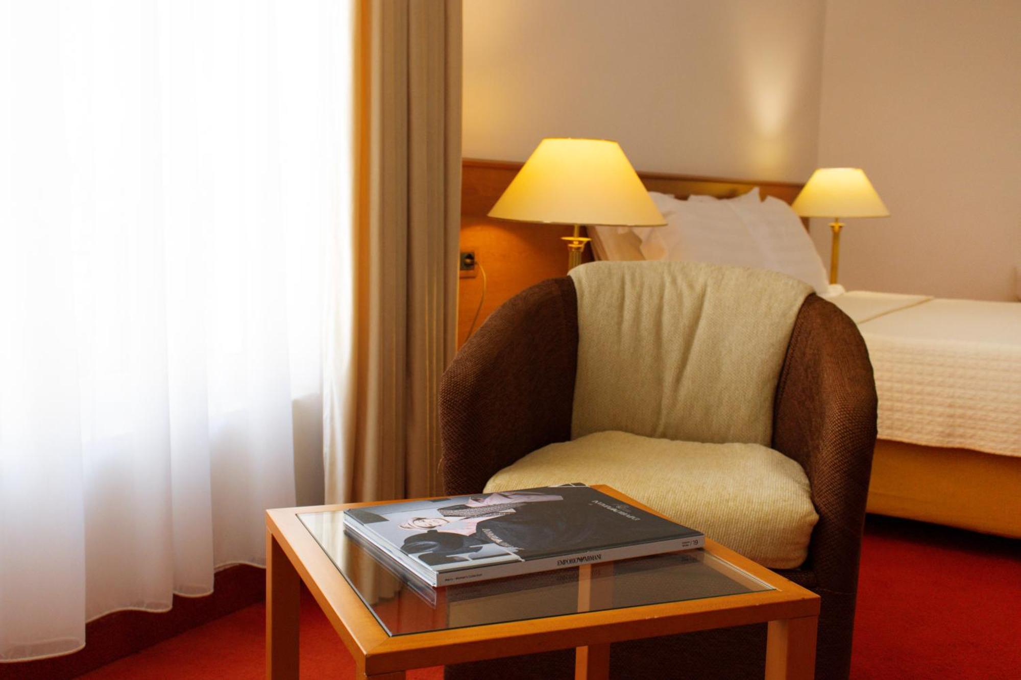 Chateau Linza Resort Tirana Exterior foto