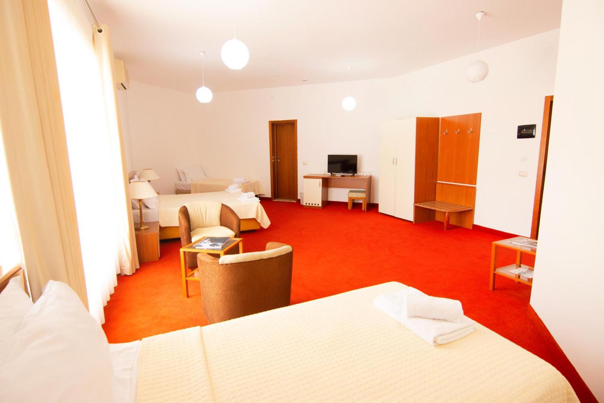 Chateau Linza Resort Tirana Exterior foto