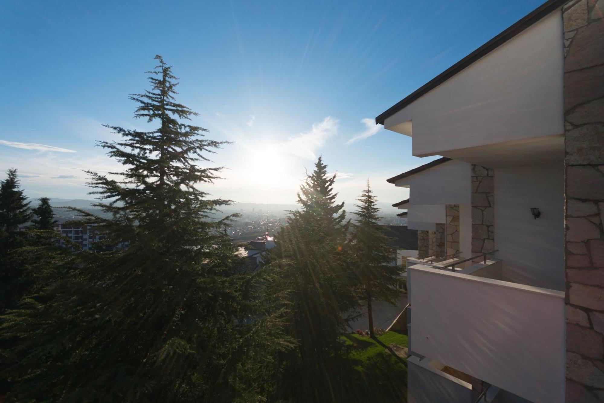 Chateau Linza Resort Tirana Exterior foto